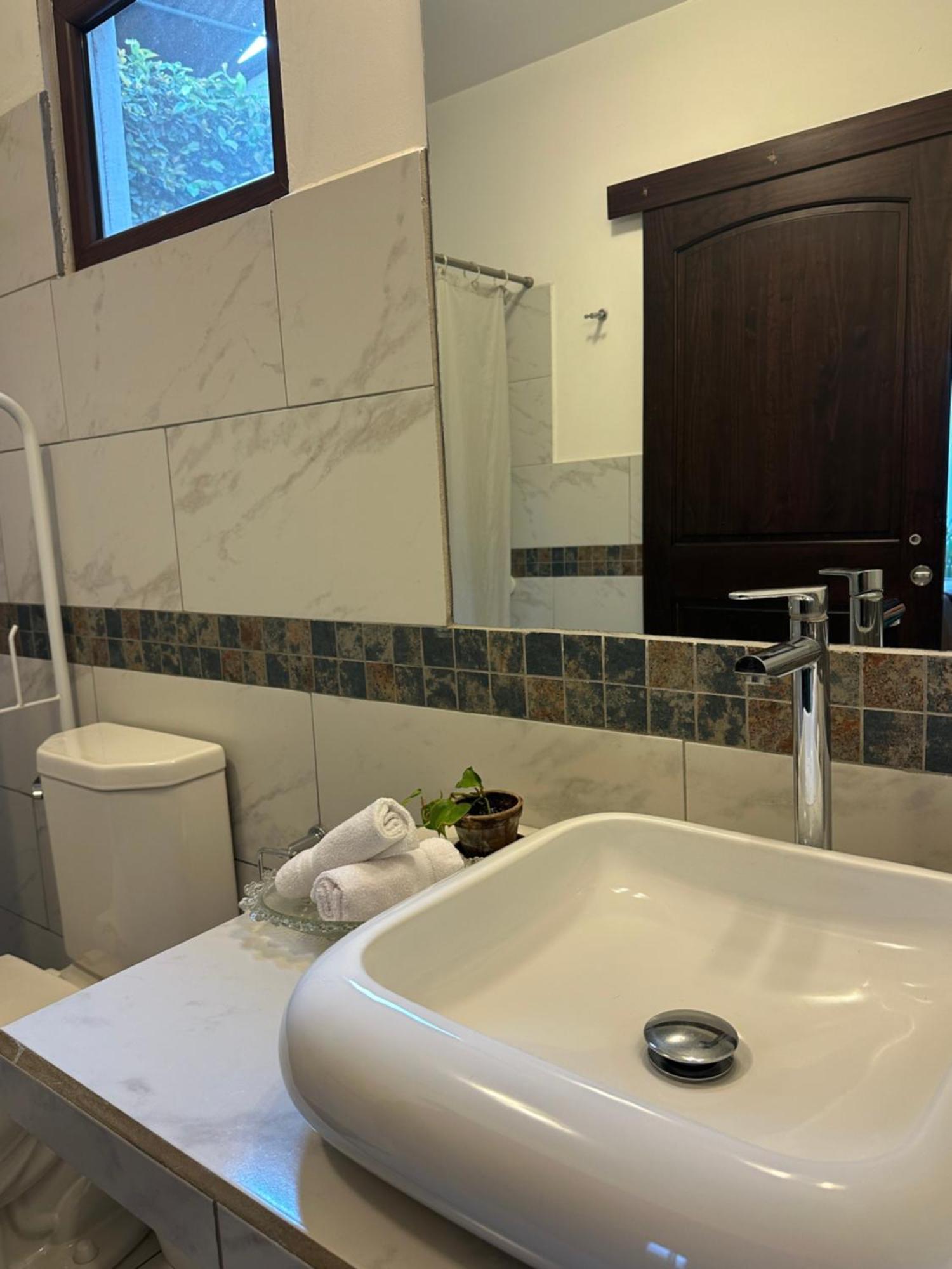 안티구아 과테말라 Casa Elena B&B 외부 사진